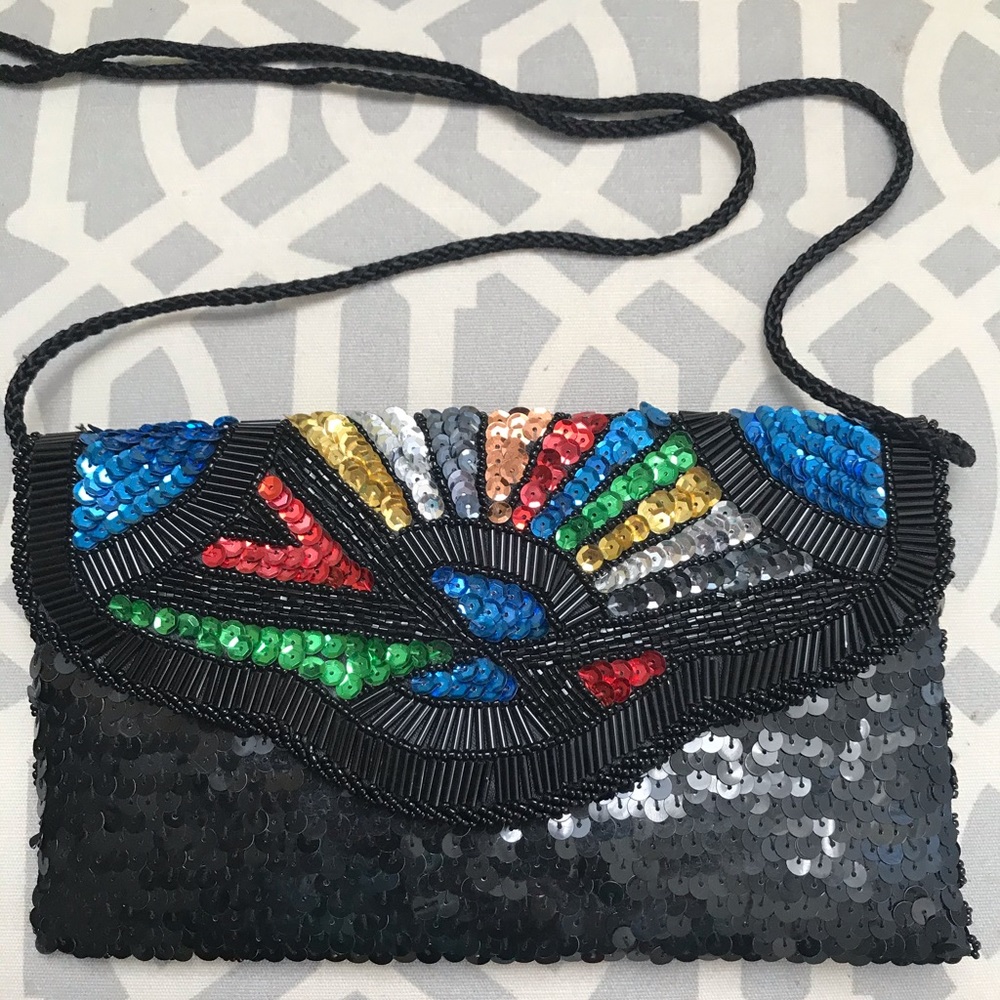 Cute vintage clutch